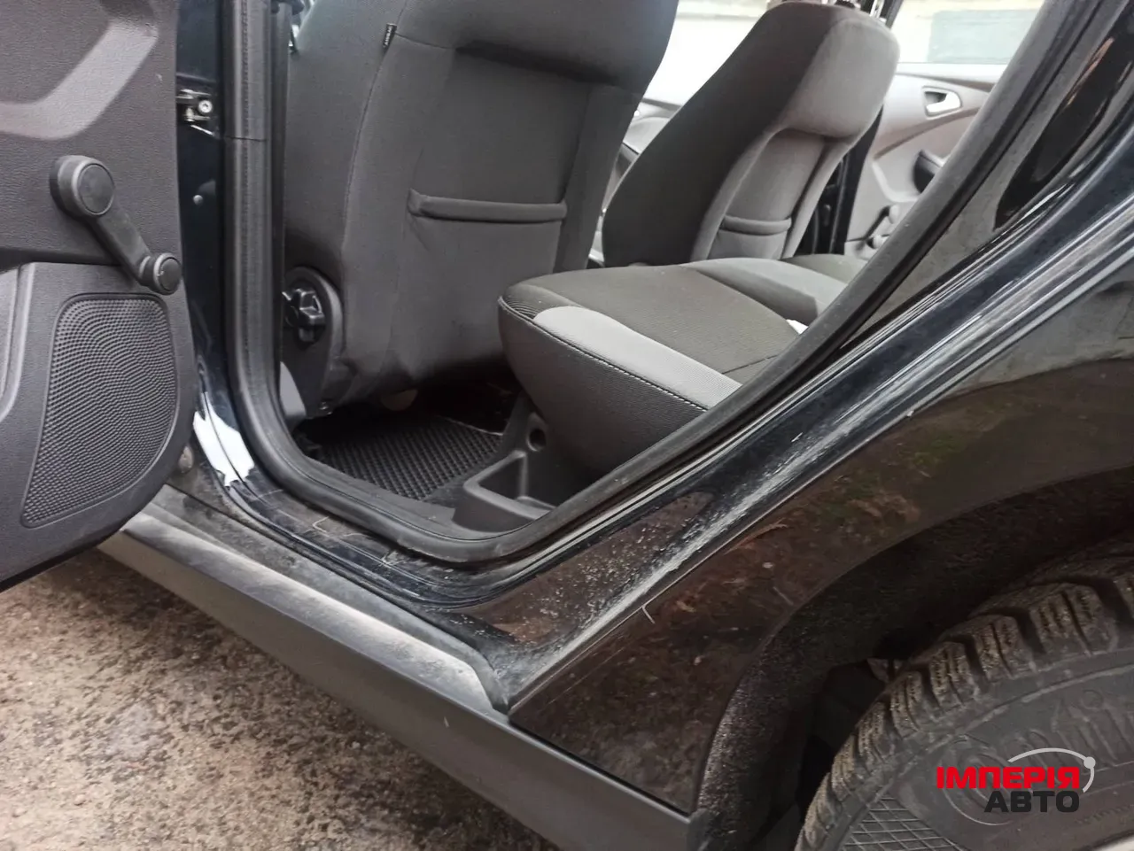 Ford Focus - фото 11