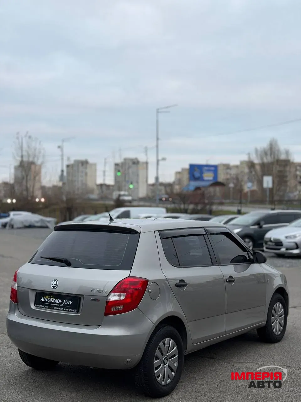 Skoda Fabia - фото 6