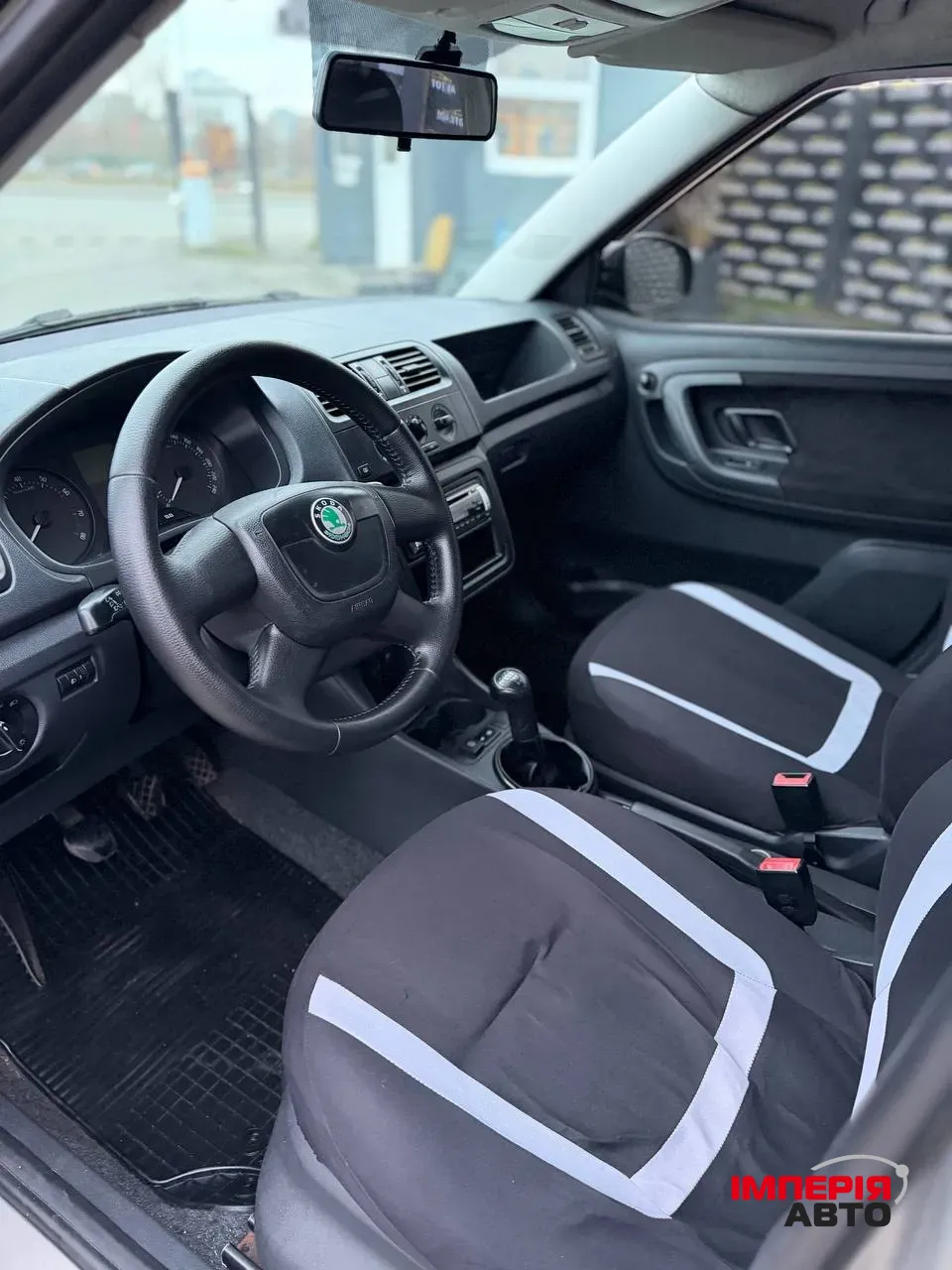 Skoda Fabia - фото 7