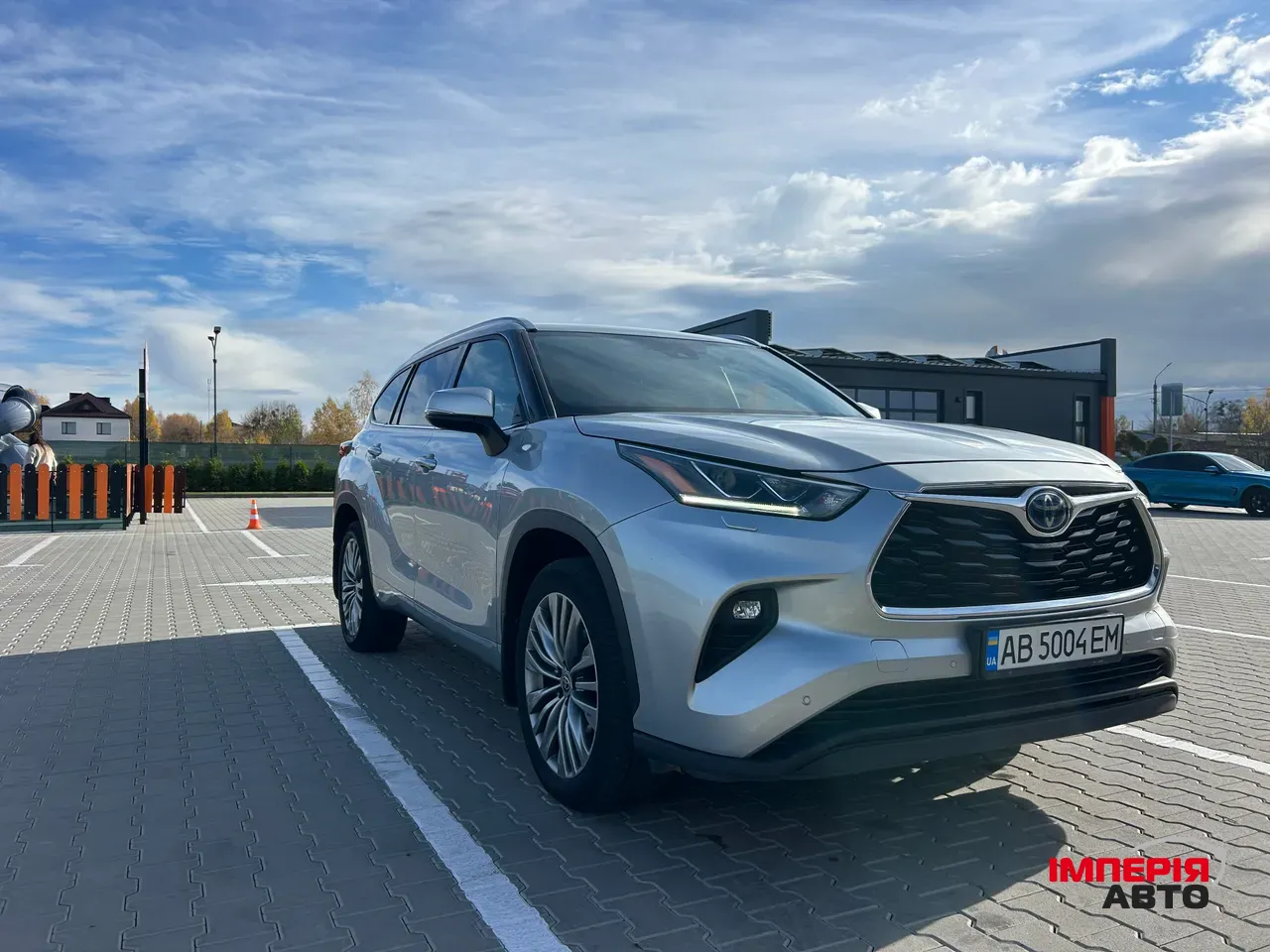 Toyota Highlander - фото 2