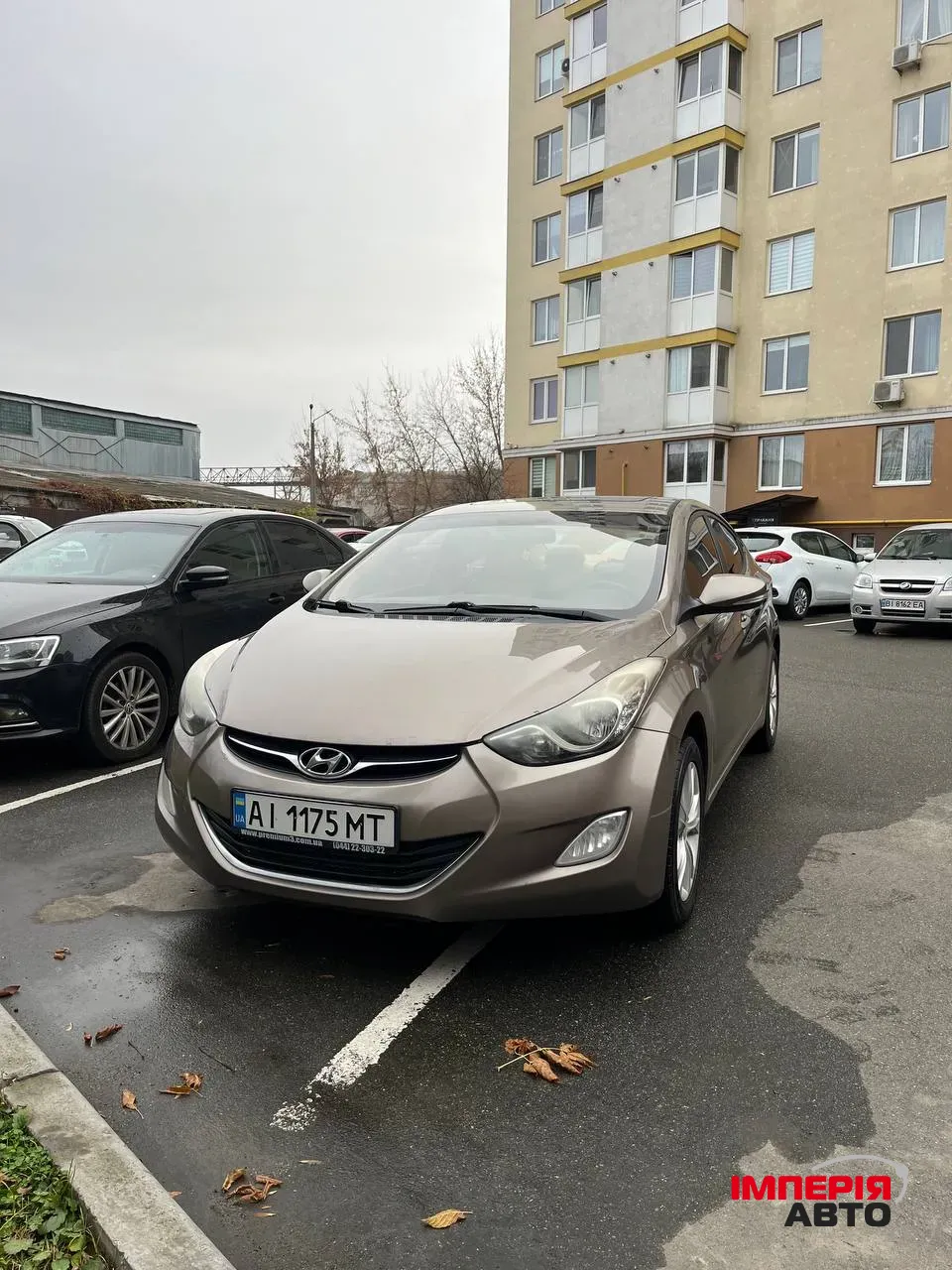 Hyundai Elantra - фото 3