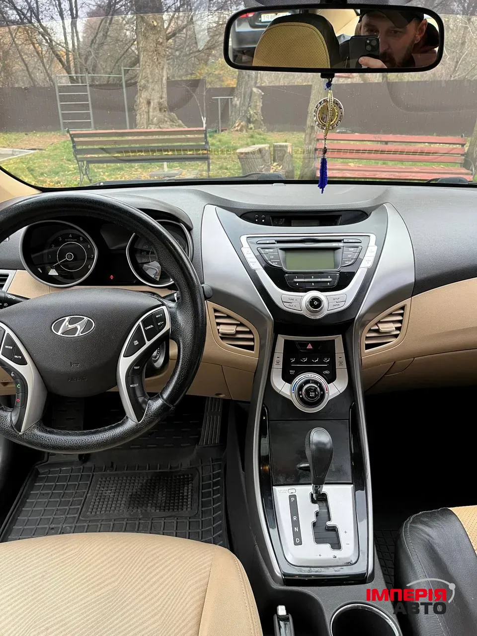 Hyundai Elantra - фото 14