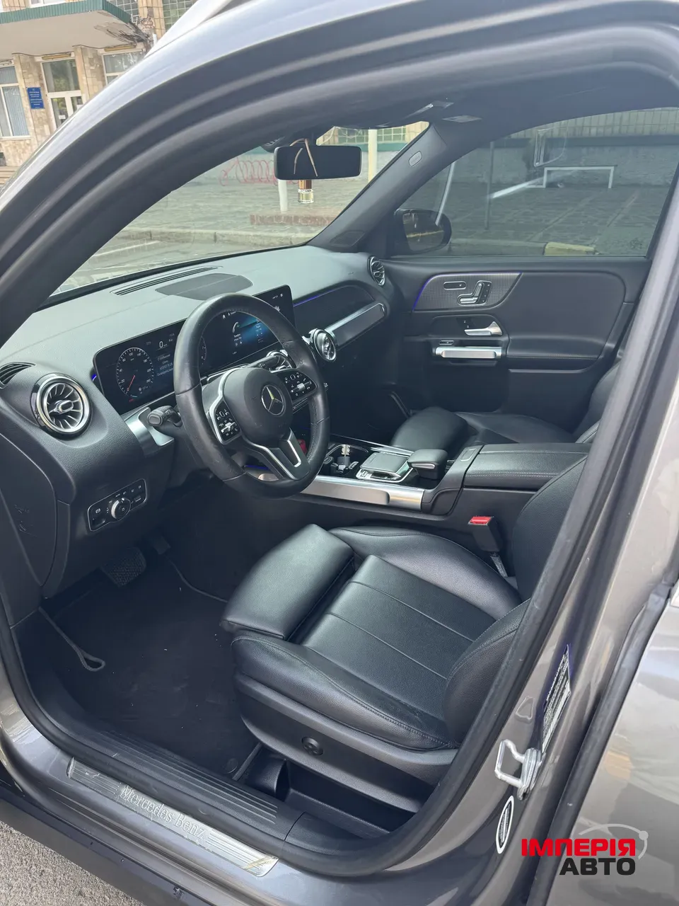 Mercedes-Benz GLB - фото 9