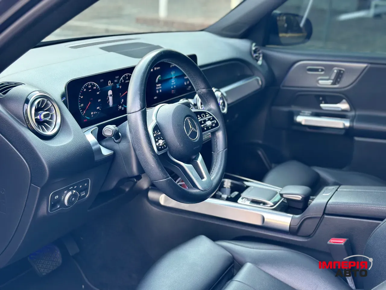 Mercedes-Benz GLB - фото 5