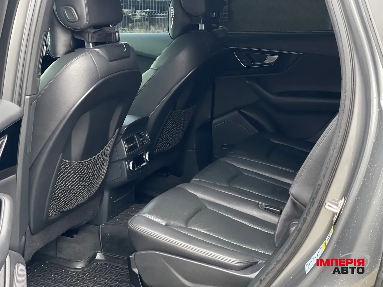 Audi Q7 - фото 53