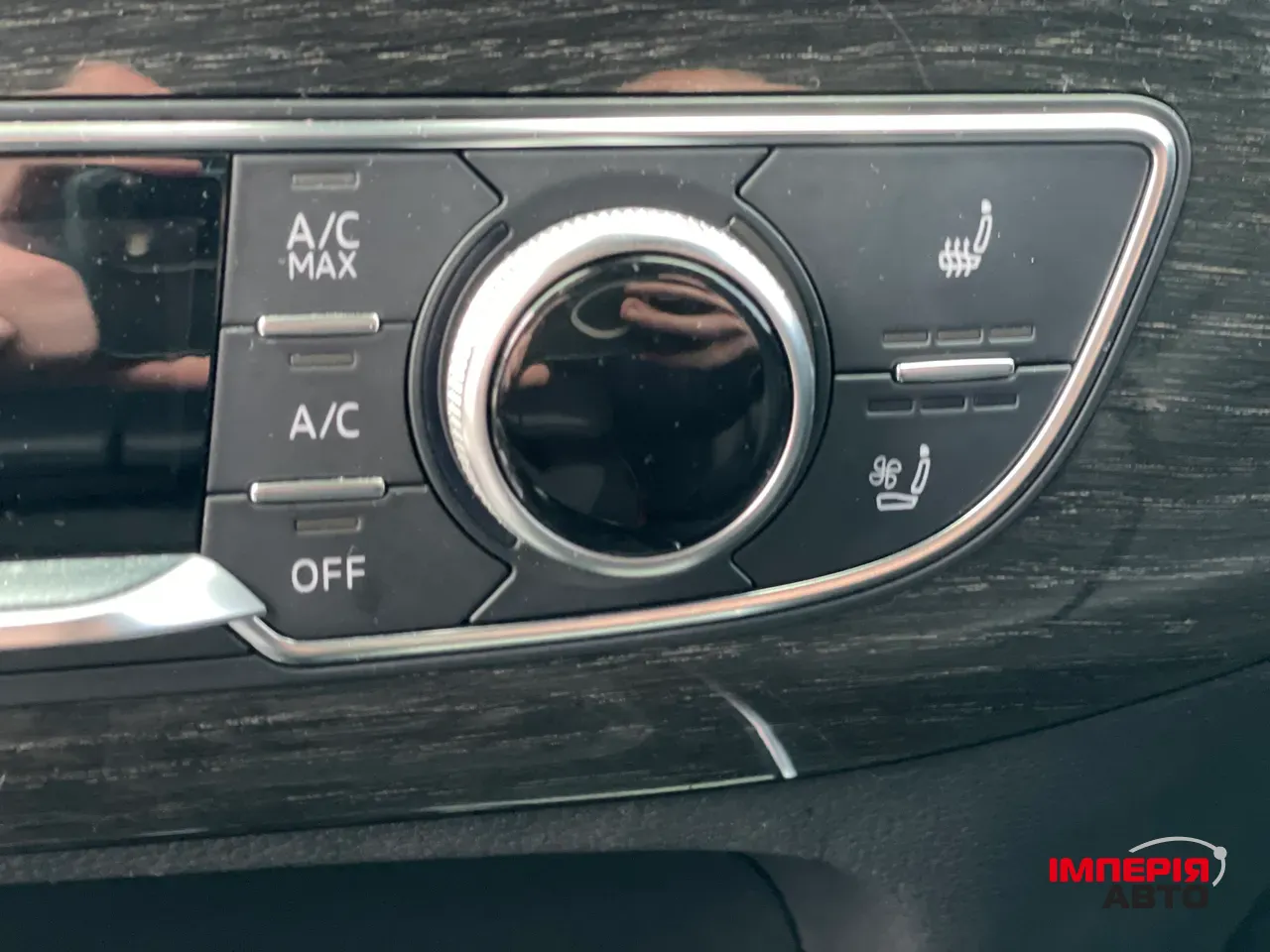 Audi Q7 - фото 46