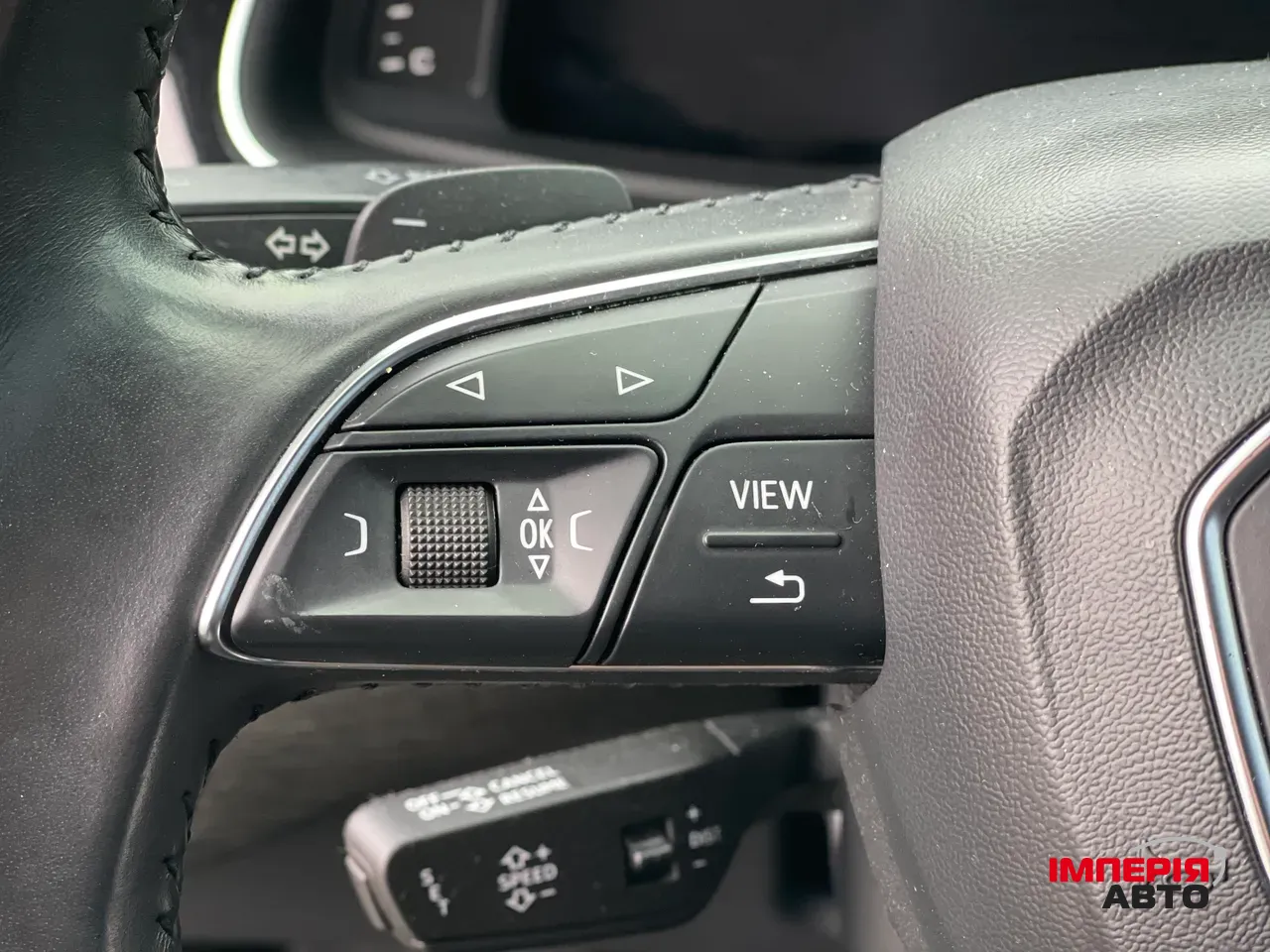 Audi Q7 - фото 37