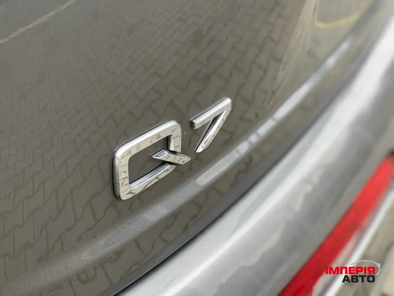 Audi Q7 - фото 29