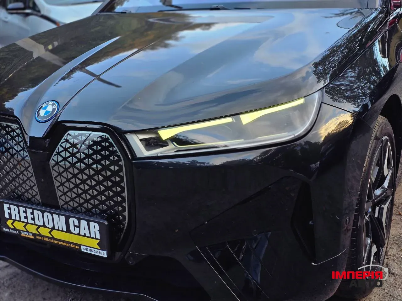 BMW iX - фото 10