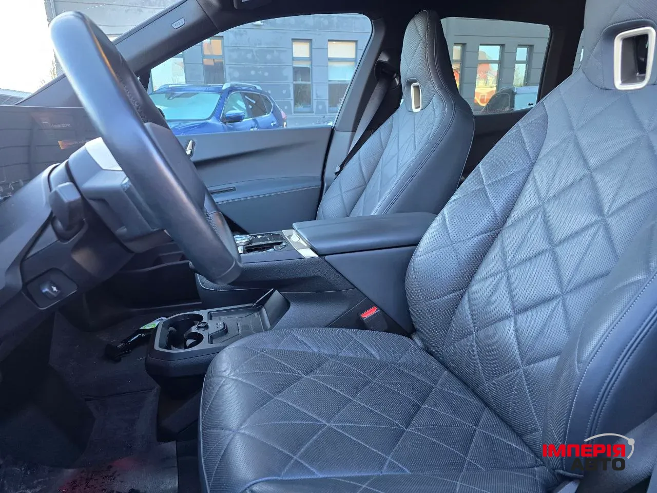 BMW iX - фото 14