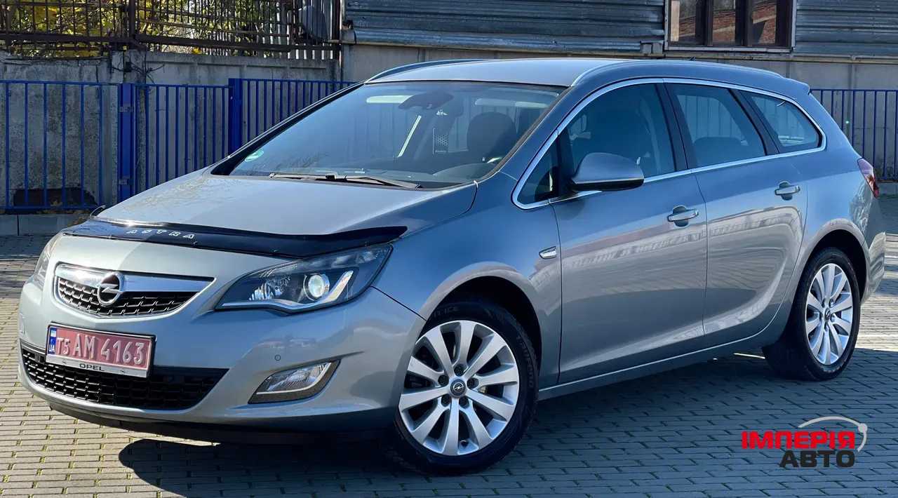 Opel Astra - фото 4