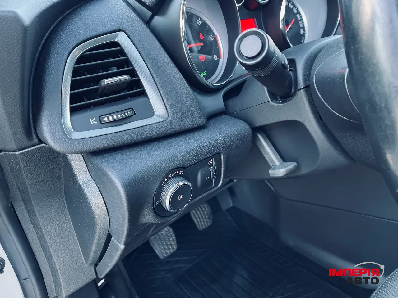 Opel Astra - фото 38