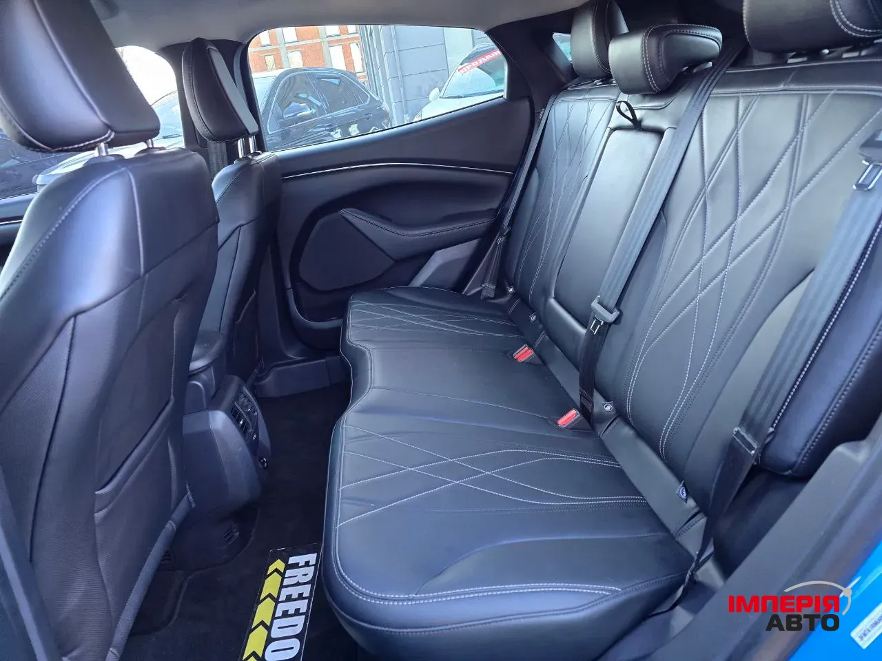 Ford Mustang Mach-E - фото 12