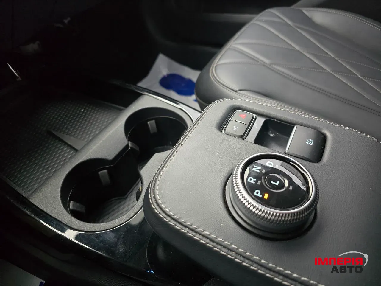 Ford Mustang Mach-E - фото 17