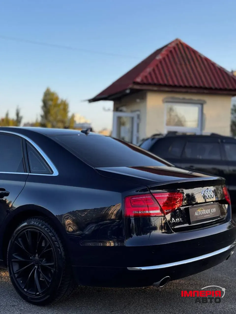 Audi A8 - фото 8