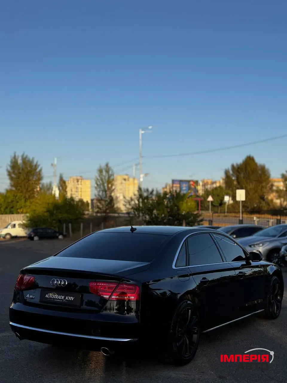 Audi A8 - фото 6