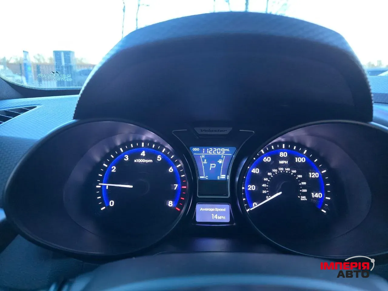 Hyundai Veloster - фото 14