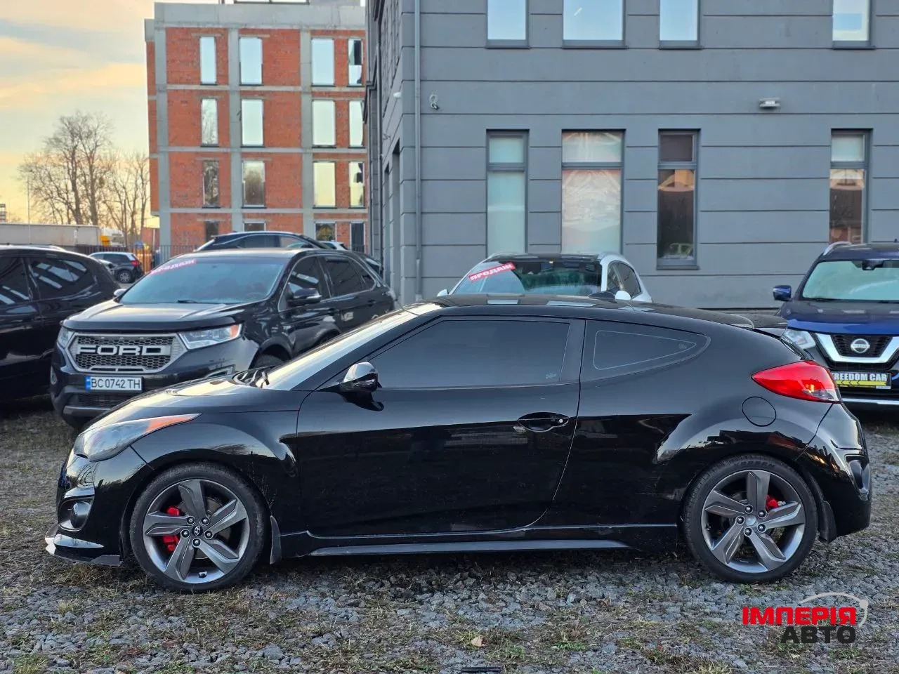 Hyundai Veloster - фото 5