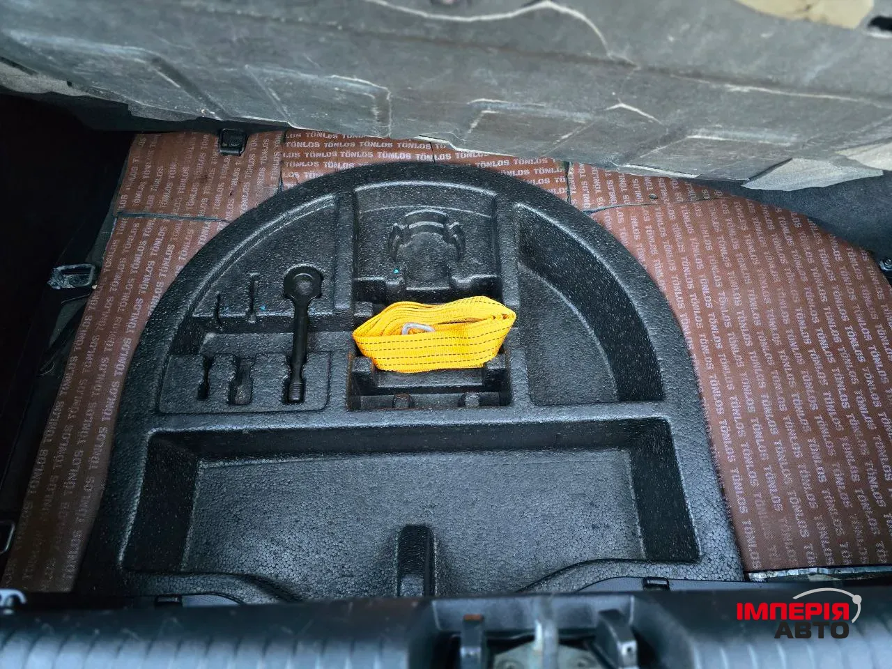 Hyundai Veloster - фото 24