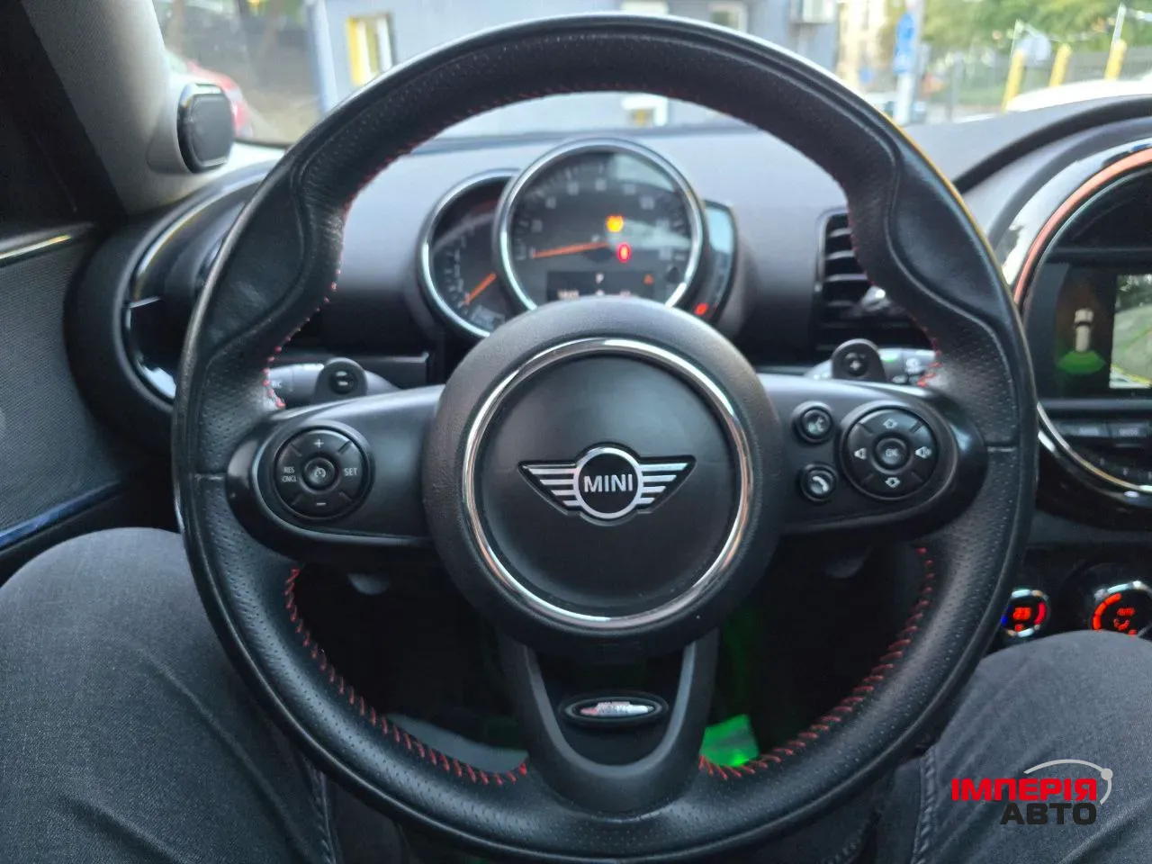 Mini Clubman - фото 18