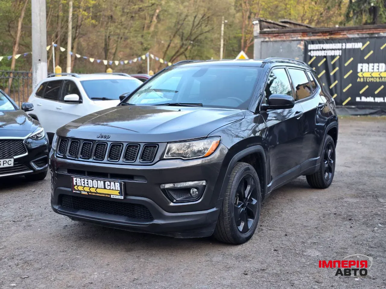Jeep Compass - фото 1