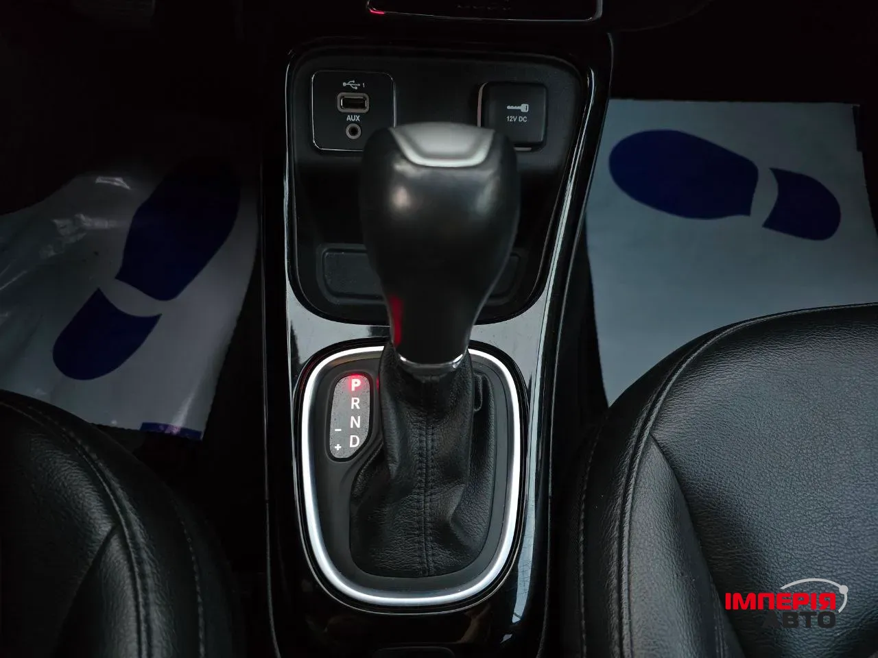 Jeep Compass - фото 23