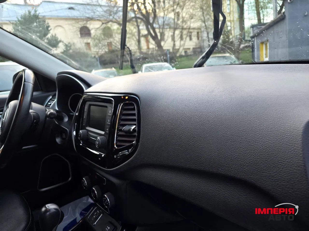 Jeep Compass - фото 9