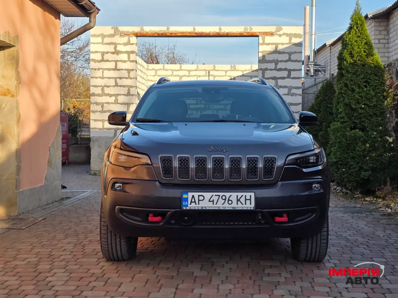 Jeep Cherokee - фото 1