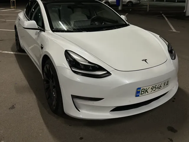 Tesla Model 3 2022, Рівне, $26 500 - зображення 5