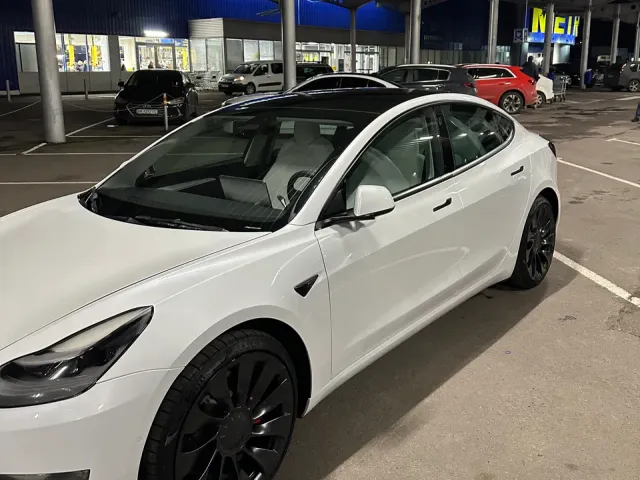 Tesla Model 3 2022, Рівне, $26 500 - зображення 3