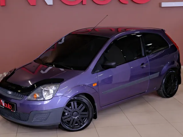 Ford Fiesta - фото 2