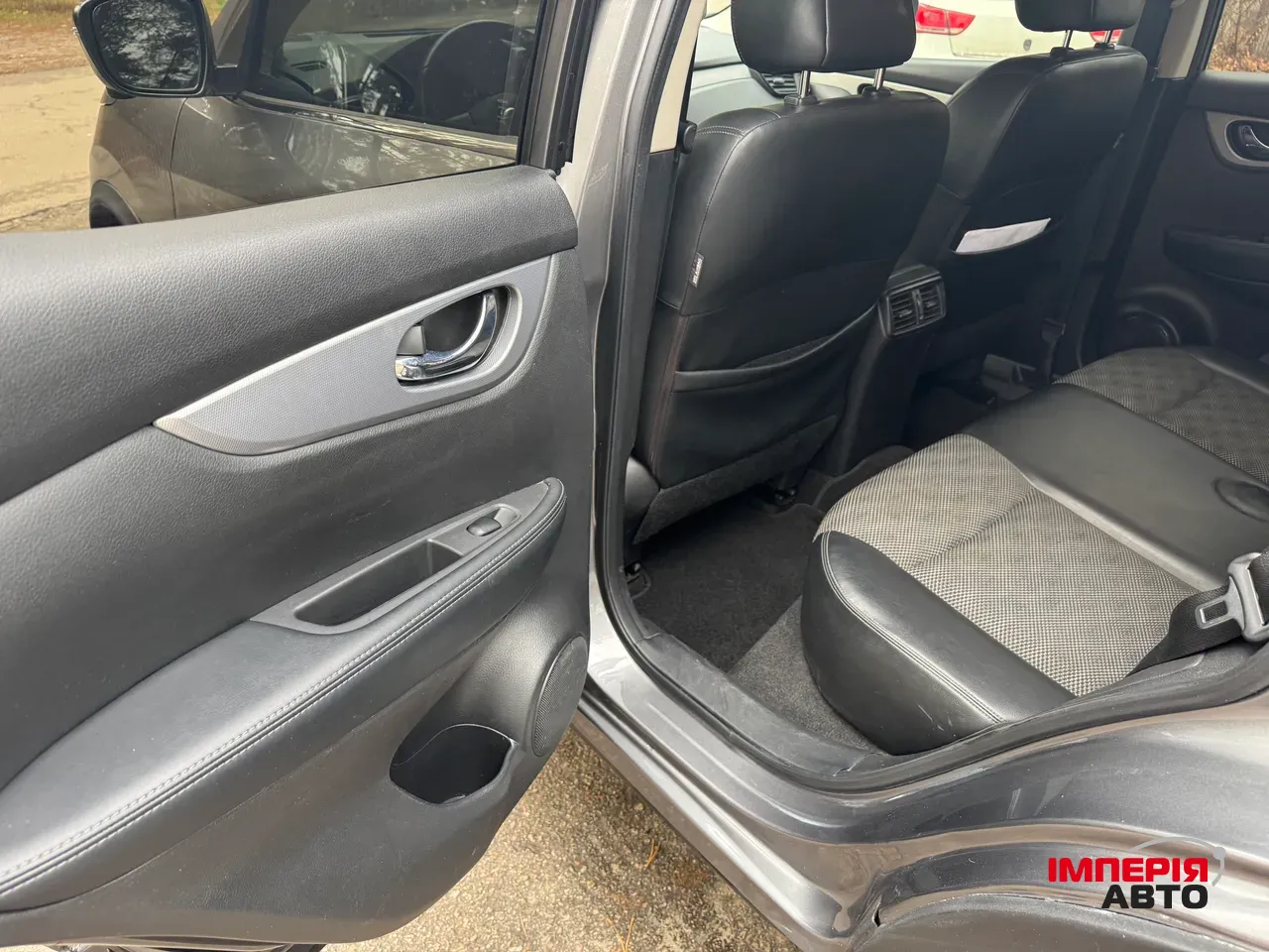 Nissan Rogue Sport - фото 17