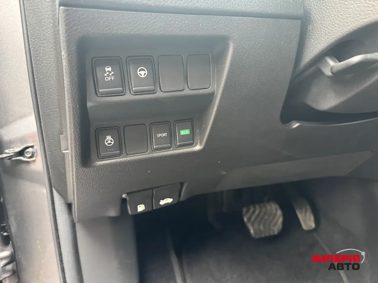 Nissan Rogue Sport - фото 25