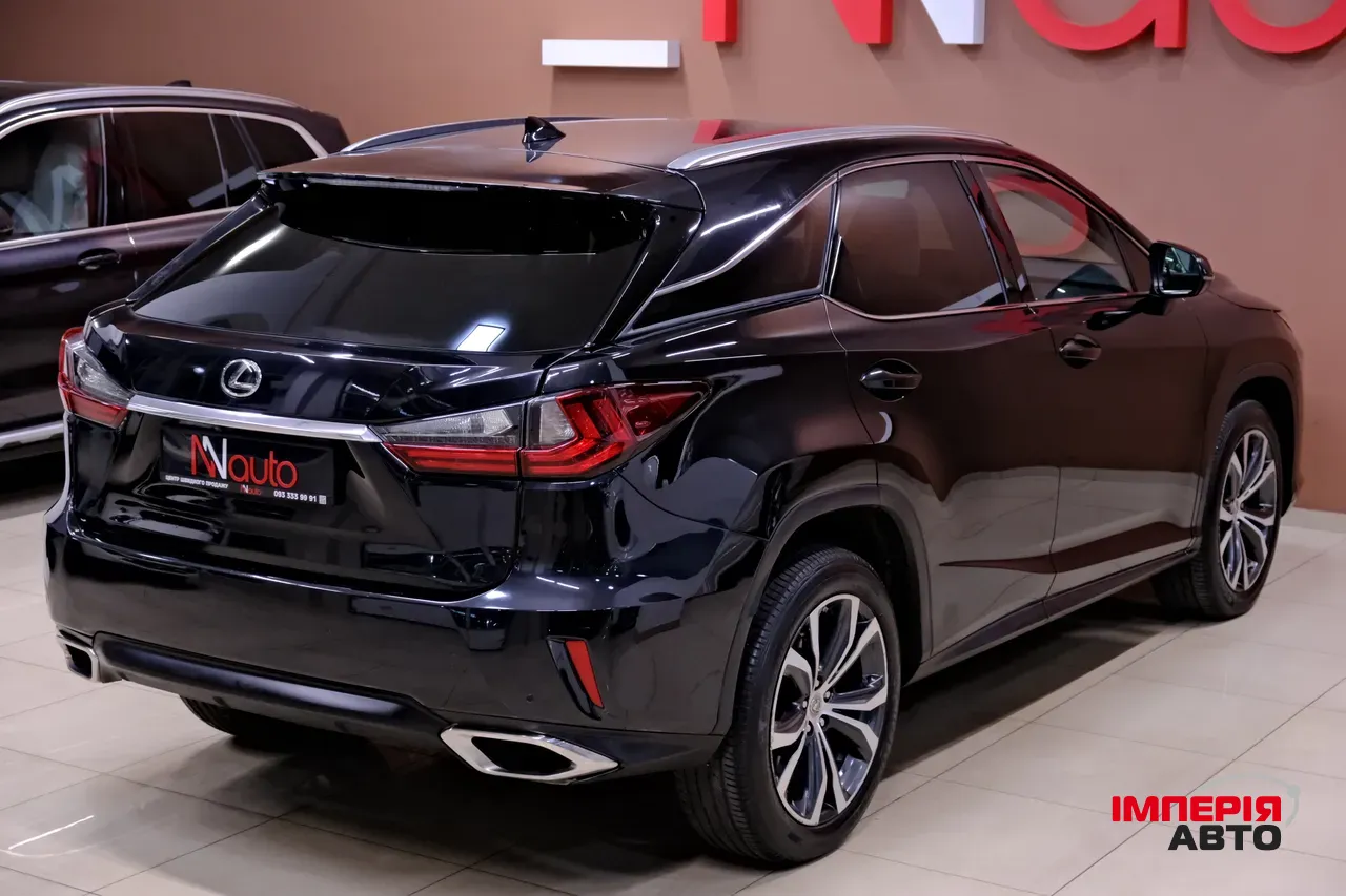 Lexus RX - фото 5