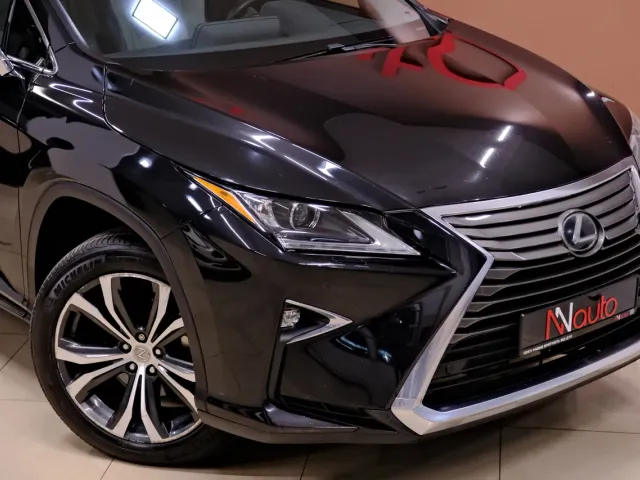 Lexus RX - фото 3