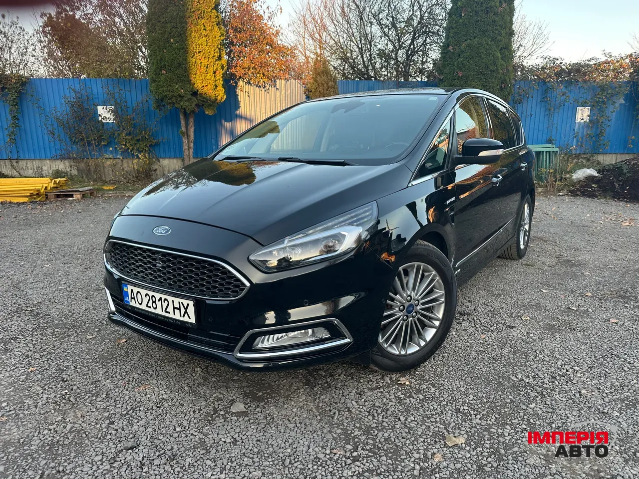 Ford S-MAX - фото 1