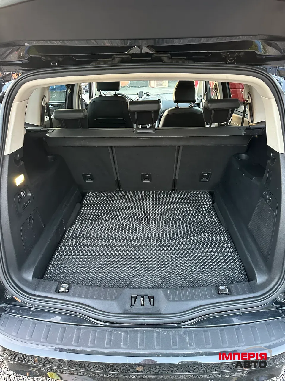 Ford S-MAX - фото 14