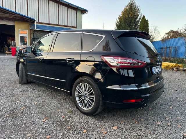 Ford S-MAX - фото 3