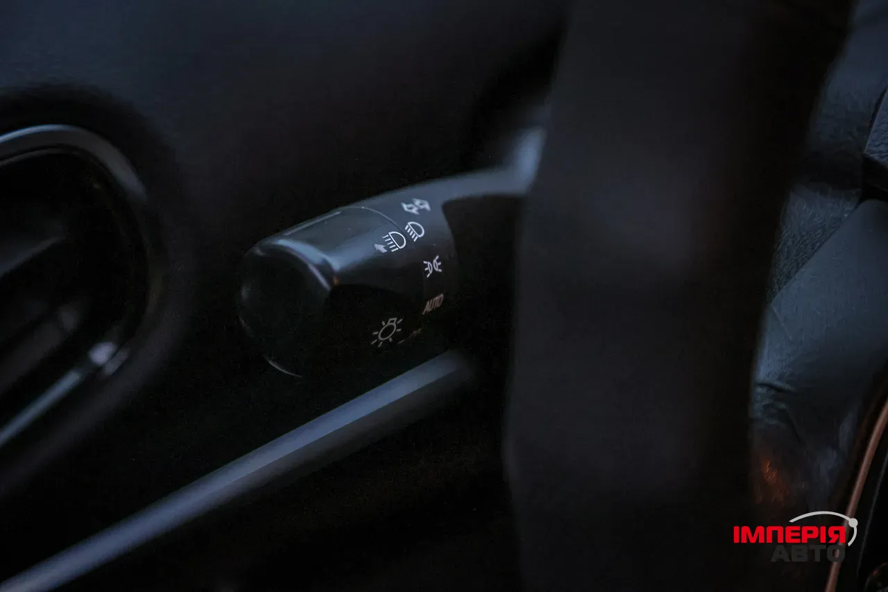 Toyota Prius - фото 15