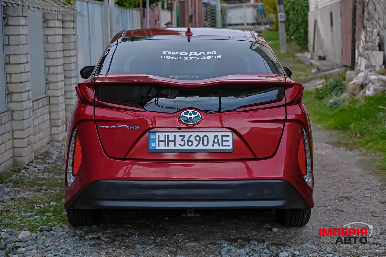 Toyota Prius - фото 9