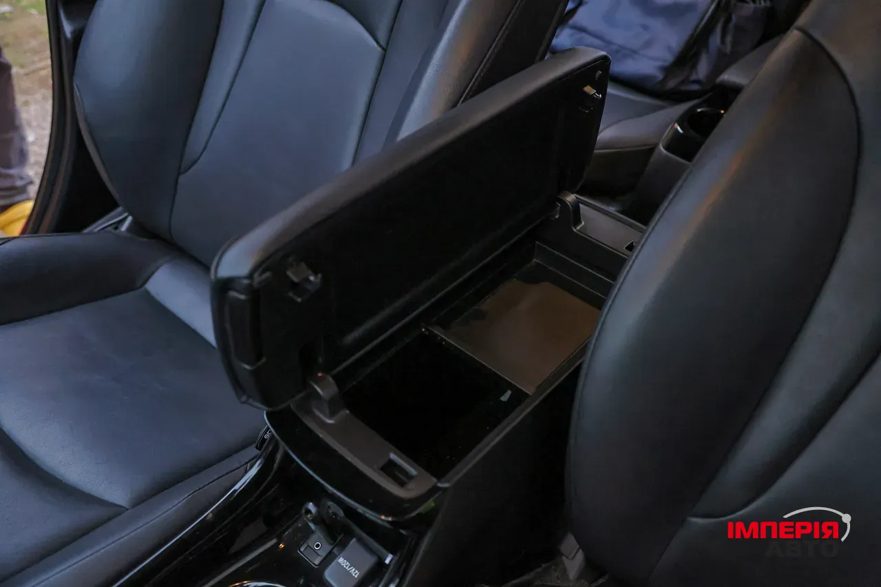 Toyota Prius - фото 14