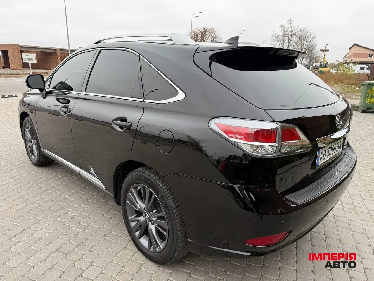 Lexus RX - фото 25