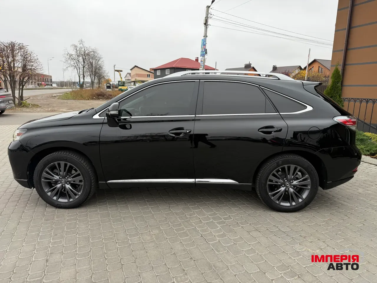 Lexus RX - фото 22