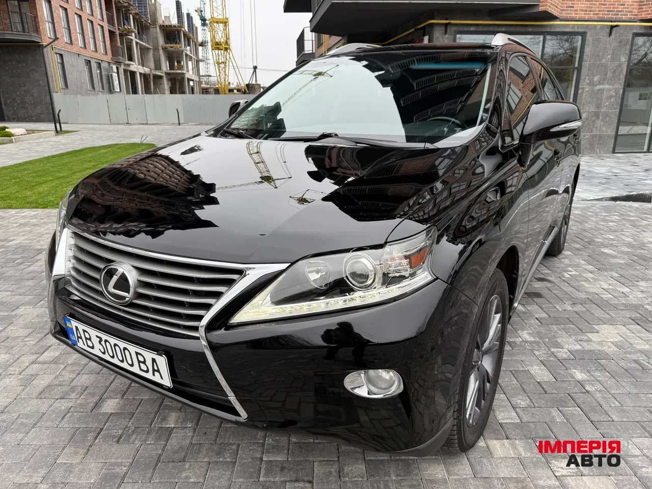 Lexus RX - фото 26
