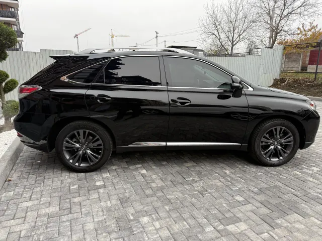 Lexus RX - фото 3
