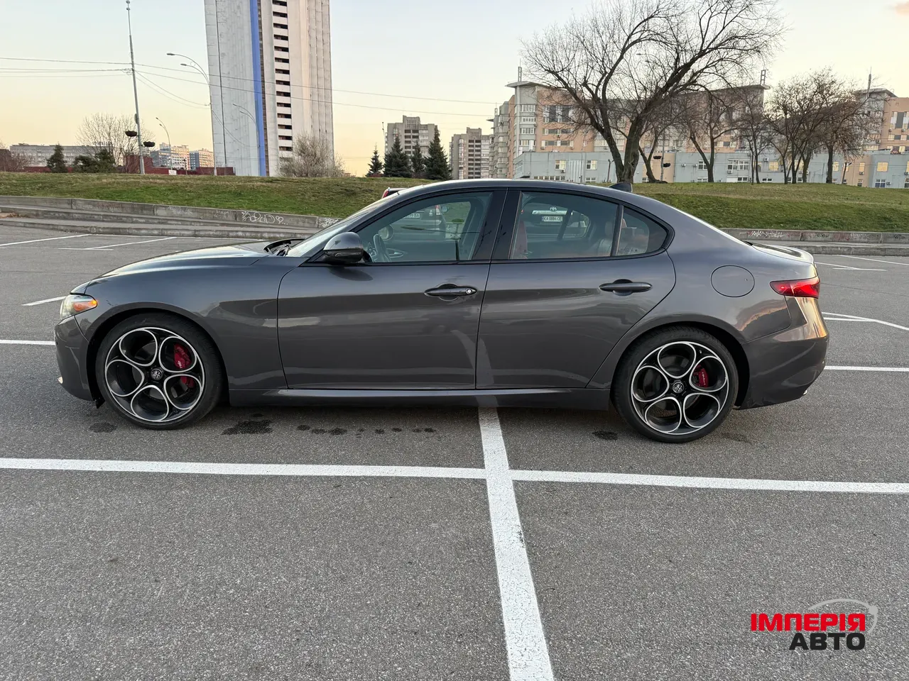 Alfa Romeo Giulia - фото 15