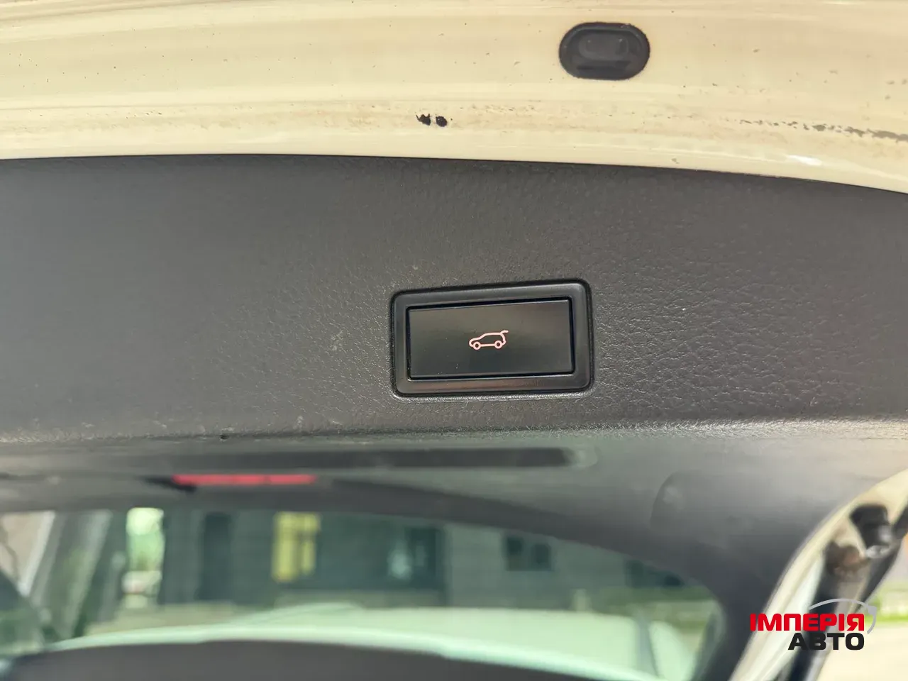 Volkswagen Touareg - фото 18