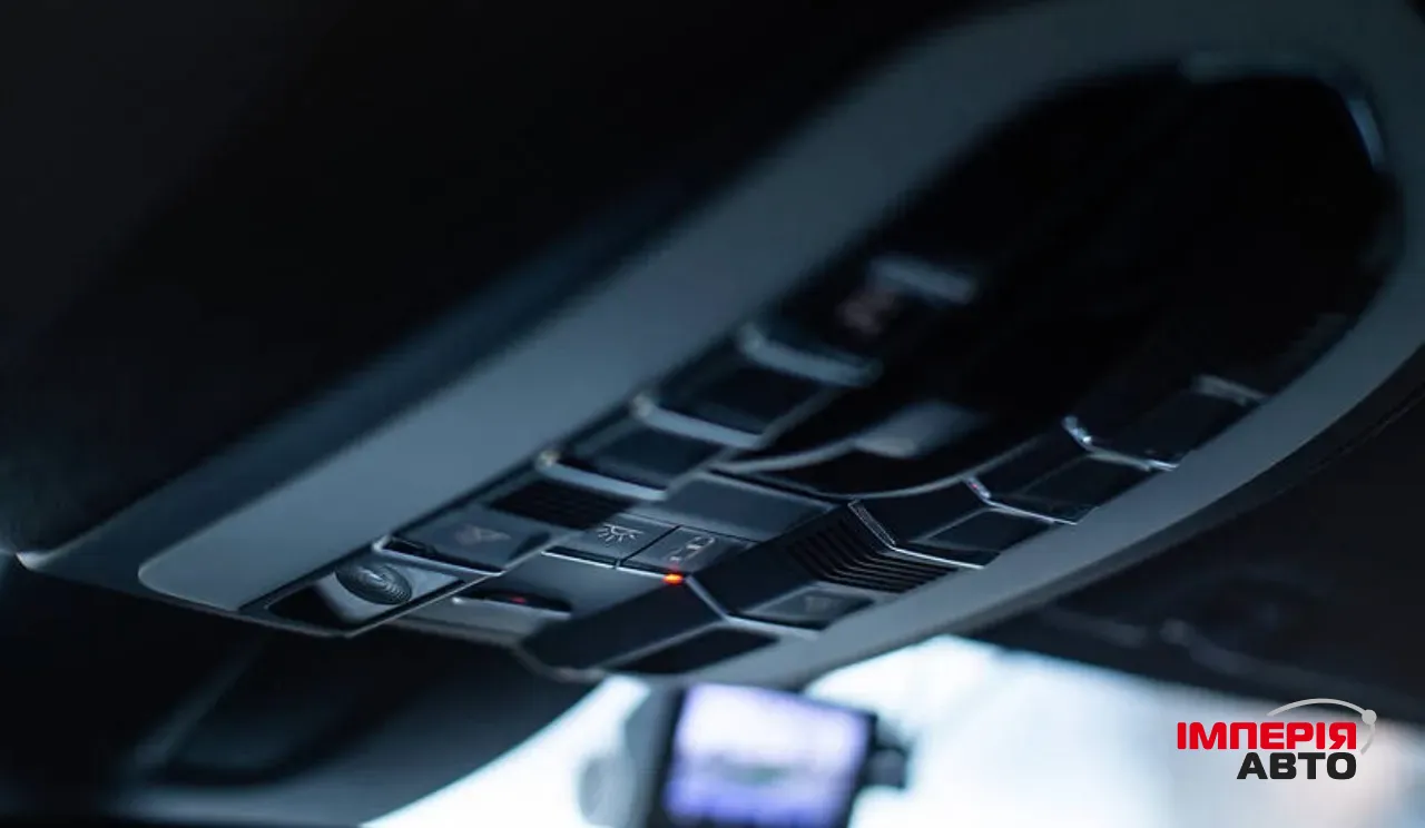 Porsche Panamera - фото 13