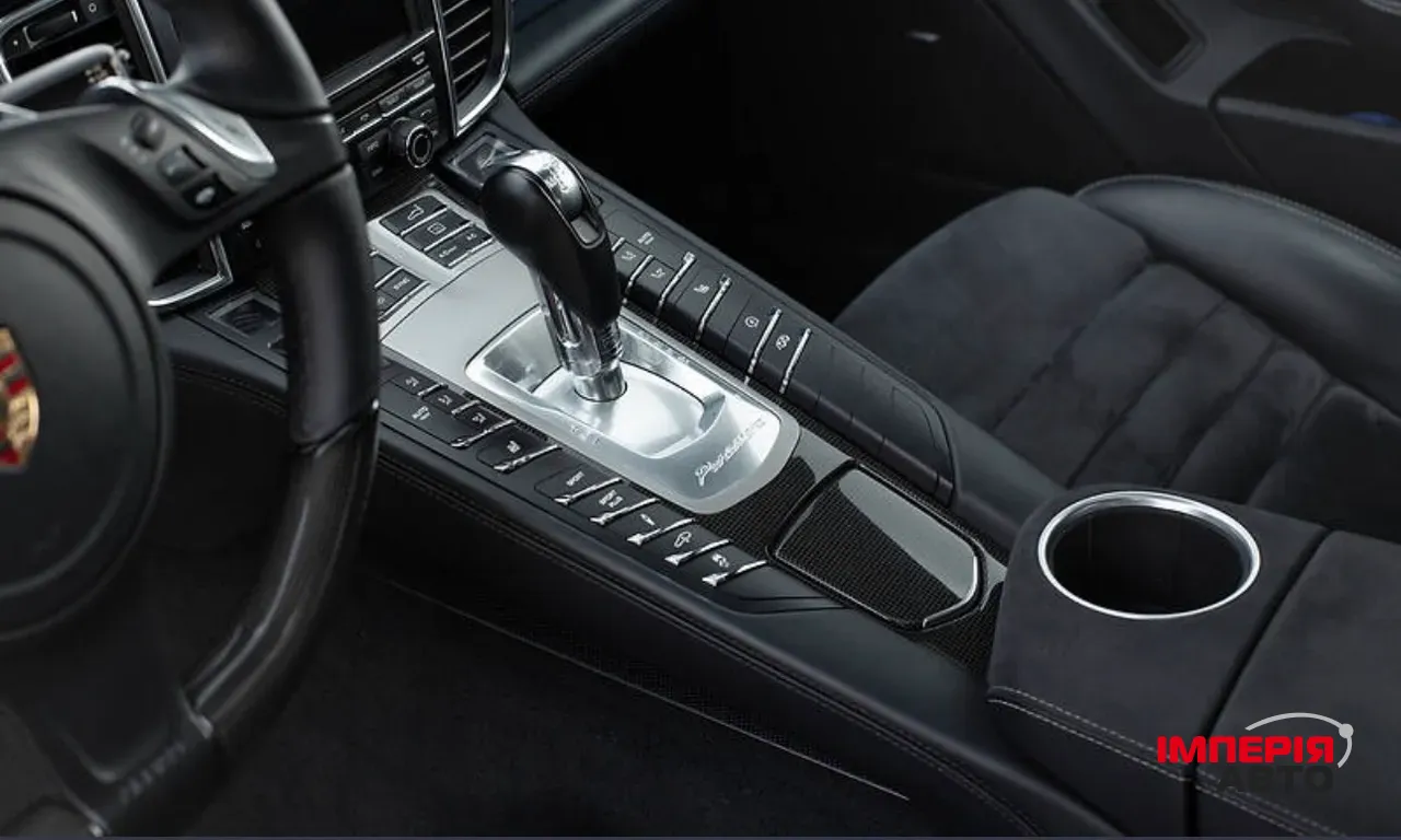 Porsche Panamera - фото 20