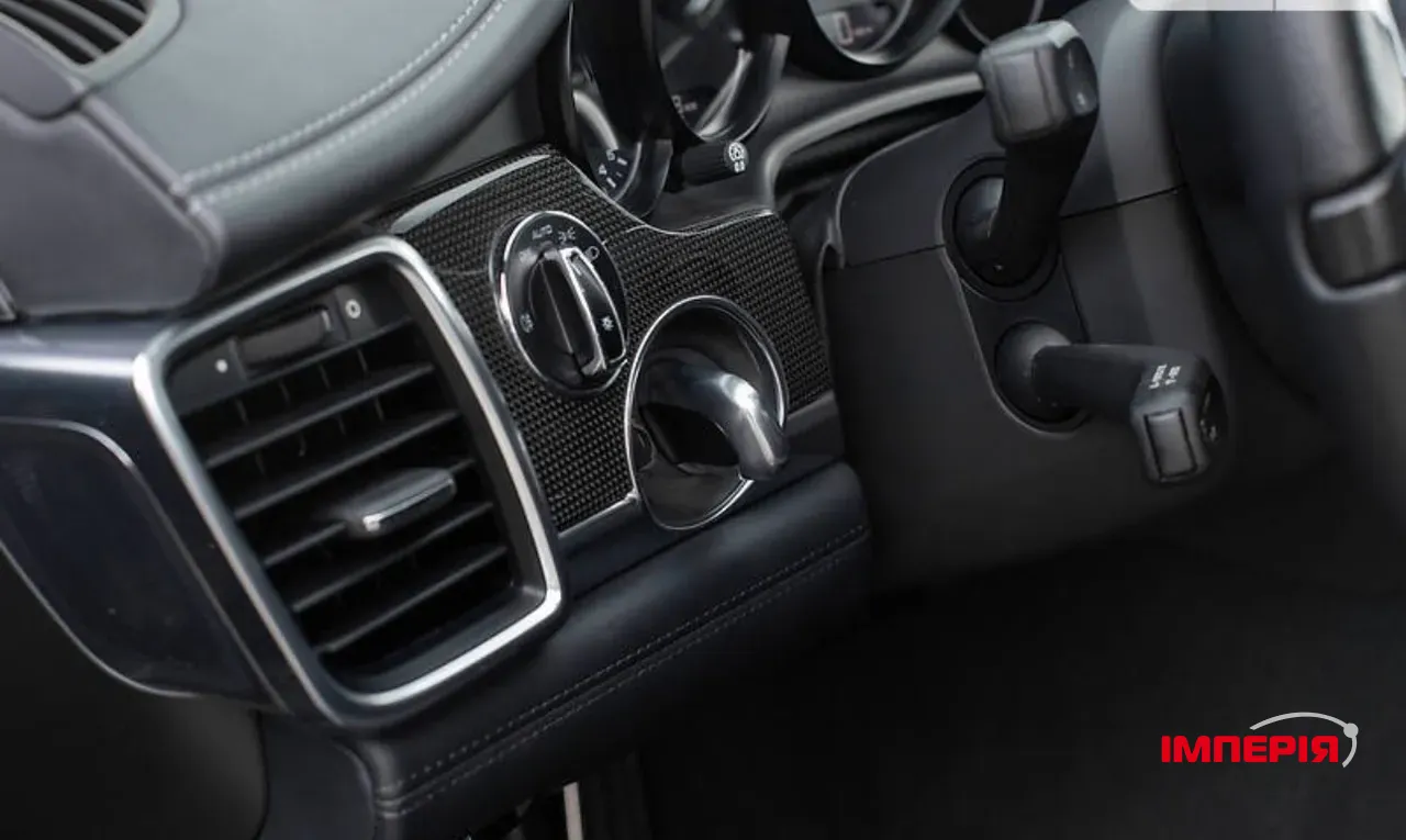 Porsche Panamera - фото 18